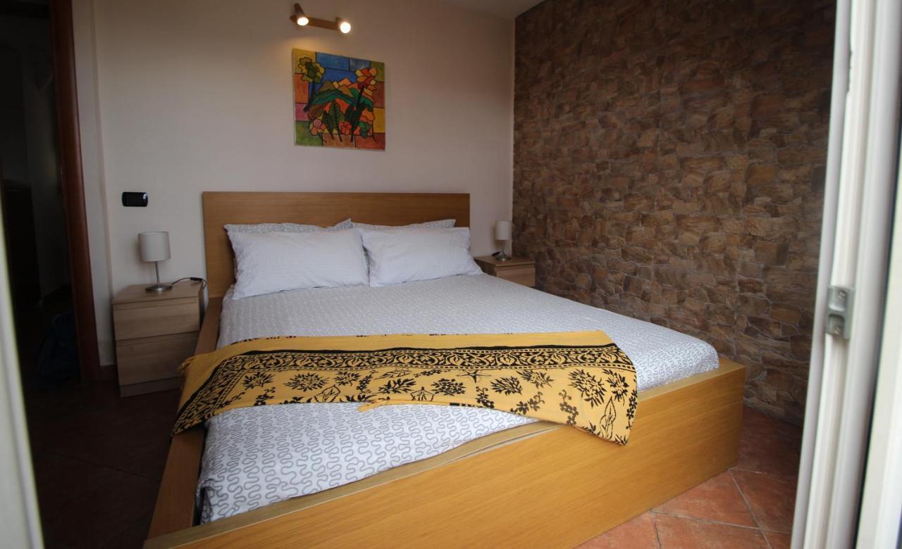 Sunny Rome Attico Con Jacuzzi, Terrazzo E Fibra Apartment Luaran gambar