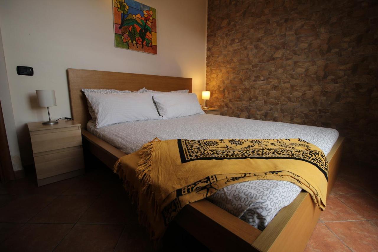 Sunny Rome Attico Con Jacuzzi, Terrazzo E Fibra Apartment Luaran gambar